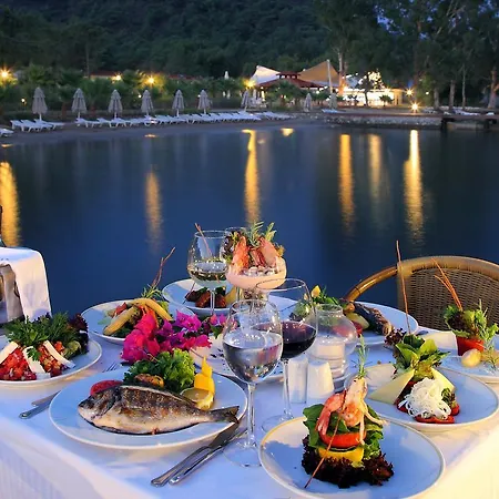 Fortezza Üdülőközpont Hisaronu