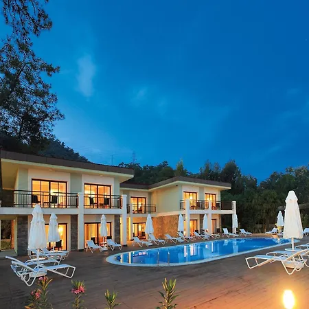 Resort Fortezza Hisaronu